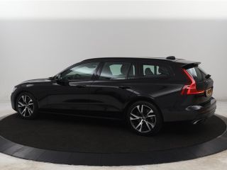 Volvo  V60 2.0 B4 R-Design | Stoelverwarming | Adaptive cruise | Carplay | Camera | Keyless | Navigatie | Ha...