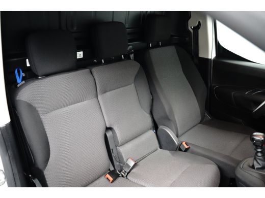 Peugeot Partner Fiat Dobl&ograve; L2 1.5 100pk Camera | PDC | AIRCO | CARPLAY | NAVI | ActivLease financial lease