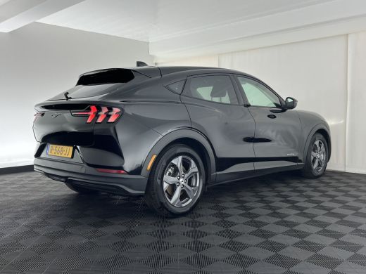 Ford Mustang Mach-E Mach-E RWD 75 kWh [ 3-Fase-11kW ] {SOH-83%} (INCL-BTW)  Aut. *LEATHER | FULL-LED | DAB | DIGI-COC... ActivLease financial lease