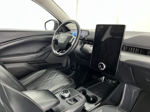 Ford Mustang Mach-E Mach-E RWD 75 kWh [ 3-Fase-11kW ] {SOH-83%} (INCL-BTW)  Aut. *LEATHER | FULL-LED | DAB | DIGI-COC... ActivLease financial lease