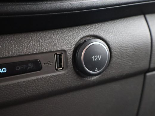 Ford Transit Custom 2.0 TDCI 130 PK AUT. L2H1 DUBBEL CABINE LIMITED | 2 SCHUIFDEUREN | TREKHAAK | CAMERA | STOELVERW. | ActivLease financial lease