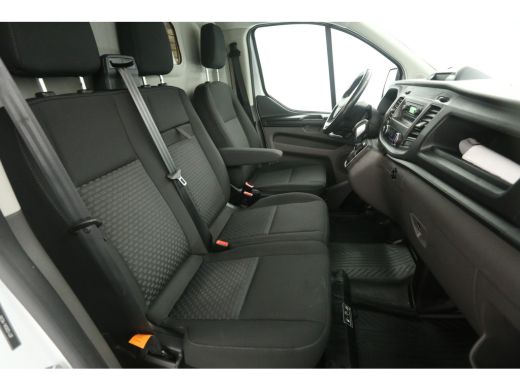 Ford Transit Custom 2.0 TDCI L1H1 | Aut. | Airco | Cruise | 3 Zits | Parkeersens. | Stoelverw. ActivLease financial lease