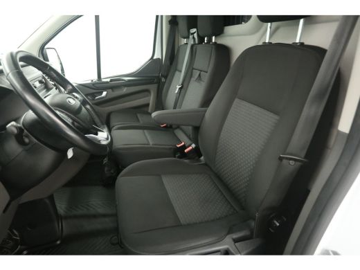 Ford Transit Custom 2.0 TDCI L1H1 | Aut. | Airco | Cruise | 3 Zits | Parkeersens. | Stoelverw. ActivLease financial lease