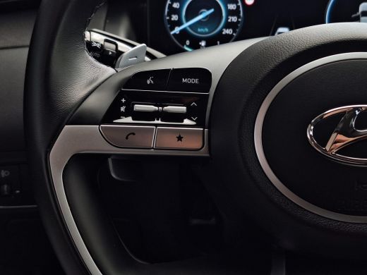 Hyundai Tucson 1.6 T-GDI PHEV Comfort 4WD | Stoelverwarming | Keyless | Android auto Apple Carplay |  Navigatie ... ActivLease financial lease