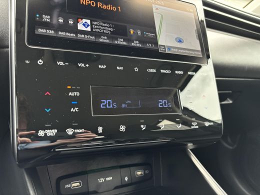 Hyundai Tucson 1.6 T-GDI PHEV Comfort Smart 4WD | Rijklaarprijs! | Adaptive Cruise Control | 19"Lm velgen |  Nav... ActivLease financial lease