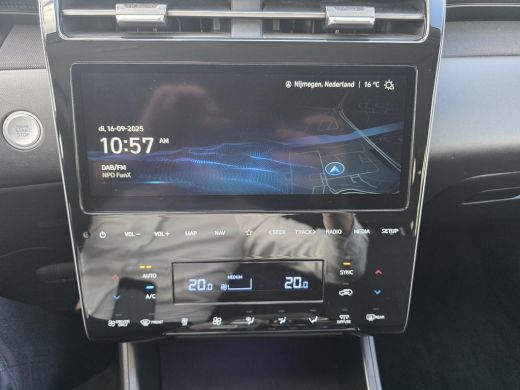 Hyundai Tucson 1.6 T-GDI PHEV Comfort Smart 4WD | Trekhaak | Krell audio | Adaptieve cruise control | Keyless en... ActivLease financial lease