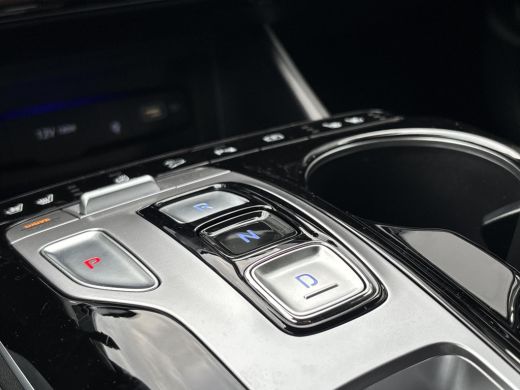 Hyundai Tucson 1.6 T-GDI PHEV Premium 4WD | Lederen bekleding | Stoel- en stuurverwarming | 4WD | Navigatiesyste... ActivLease financial lease