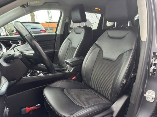 Jeep Compass 4xe 190 Plug-in Hybrid Electric Limited Lease Ed. | Trekhaak | Stuurverwarming | Parkeer Camera |... ActivLease financial lease