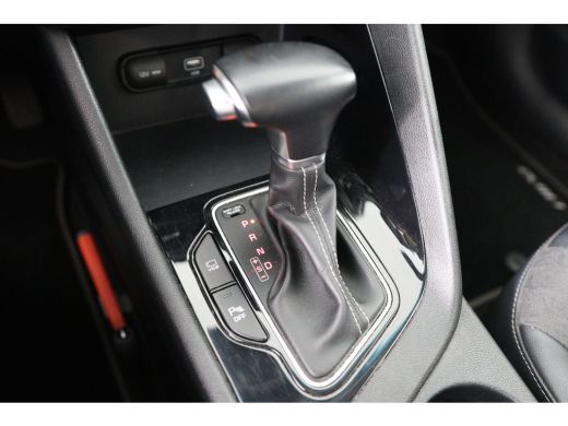 Kia Niro 1.6 GDi Hybrid DynamicLine Navigatie | Climate control | Cruise Adaptief | Dab | Carplay | Camera... ActivLease financial lease