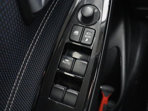 Mazda 2 1.5 Skyact-G Luxury | Stoel & stuurverwarming | Head-Up | Camera | Carplay | Keyless | Full LED |... ActivLease financial lease