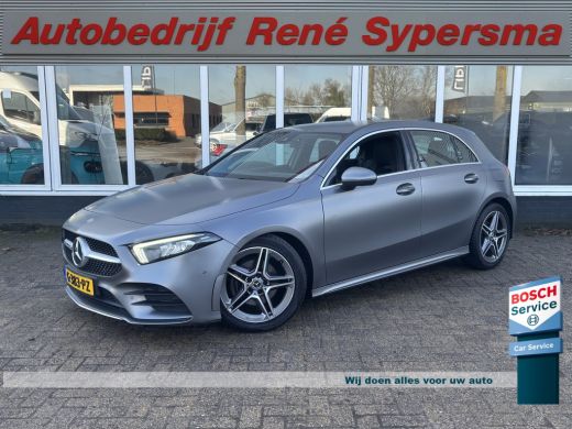 Mercedes-Benz A-Klasse 160 Business Solution AMG Pakket Mountain Gray Metallic! | Stoelverwarming | Apple Carplay | Lane...
