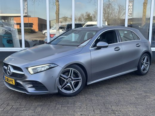 Mercedes-Benz A-Klasse 160 Business Solution AMG Pakket Mountain Gray Metallic! | Stoelverwarming | Apple Carplay | Lane... ActivLease financial lease