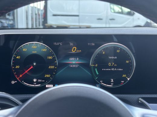 Mercedes-Benz A-Klasse 160 Business Solution AMG Pakket Mountain Gray Metallic! | Stoelverwarming | Apple Carplay | Lane... ActivLease financial lease