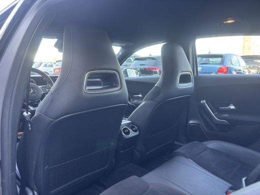 Mercedes-Benz A-Klasse 160 Business Solution AMG Pakket Mountain Gray Metallic! | Stoelverwarming | Apple Carplay | Lane... ActivLease financial lease