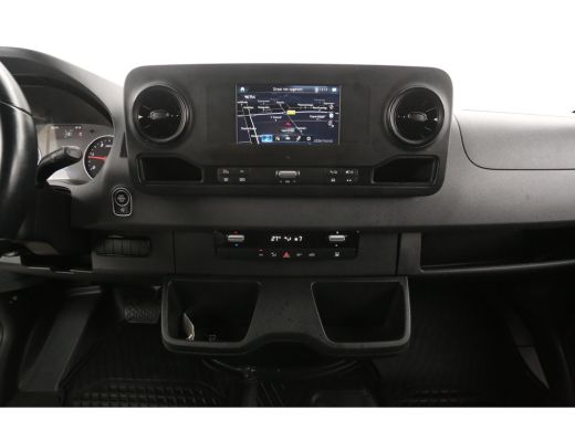 Mercedes-Benz Sprinter 317 1.9 CDI 170PK L2H2 | 3500kg Trekgew. | Trekhaak | Aut. | Airco | Adap. Cruise | Camera | Carp... ActivLease financial lease