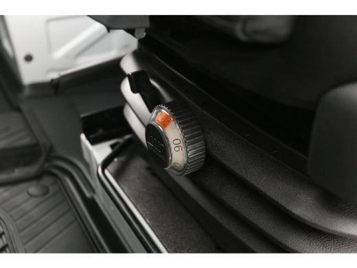 Mercedes-Benz Sprinter 317 1.9 CDI 170PK L2H2 | 3500kg Trekgew. | Trekhaak | Aut. | Airco | Adap. Cruise | Camera | Carp... ActivLease financial lease