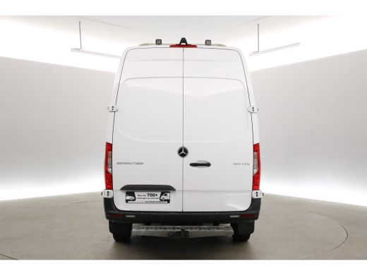 Mercedes-Benz Sprinter 317 1.9 CDI 170PK L2H2 | 3500kg Trekgew. | Trekhaak | Aut. | Airco | Adap. Cruise | Camera | Carp... ActivLease financial lease