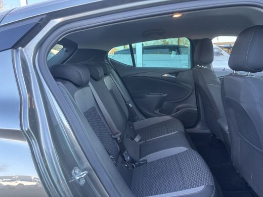 Opel Astra 1.4 146 PK Blitz Edition Automaat | Stoel&Stuur verwarming | Parkeercamera | ActivLease financial lease