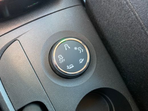 Opel Crossland 1.2 Turbo Ultimate Airco | Alcantara | Camera | Cruise Control | Keyless | LED | Navi | PDC V&A |... ActivLease financial lease