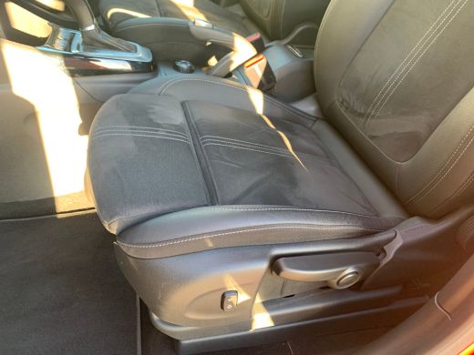 Opel Crossland 1.2 Turbo Ultimate Airco | Alcantara | Camera | Cruise Control | Keyless | LED | Navi | PDC V&A |... ActivLease financial lease