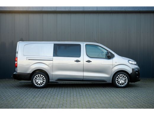 Opel Vivaro 2.0 L3H1 | 5-Zits | Camera | Cruise | Airco | Trekhaak | Stoelhoezen! ActivLease financial lease