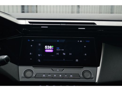 Peugeot e-308 Style | 8 jaar fabrieksgarantie of 160.000 kilometer op het accupakket | Autonomous Emergency Bra... ActivLease financial lease