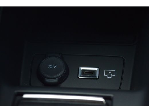 Peugeot e-308 Style | 8 jaar fabrieksgarantie of 160.000 kilometer op het accupakket | Autonomous Emergency Bra... ActivLease financial lease