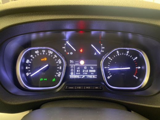 Peugeot Expert 2.0 BlueHDI 180PK Automaat Dubbel Cabine NAVI | LM Velgen | Camera | Trekhaak | Cruise controle |... ActivLease financial lease