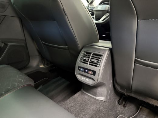 Seat Leon Sportstourer 1.4 TSI eHybrid PHEV 204pk FR ActivLease financial lease