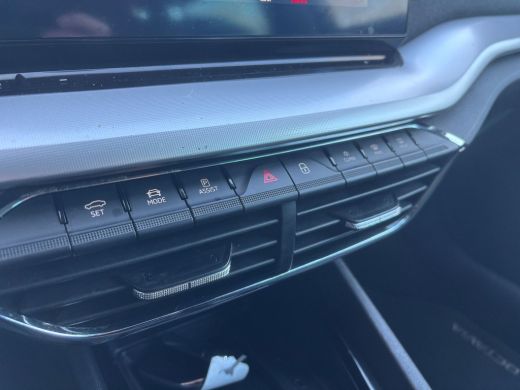 Skoda Octavia Combi 1.0 TSI Business Edition Plus | Memory Stoelen | Stuur Verwarming | Parkeer Sensoren ActivLease financial lease