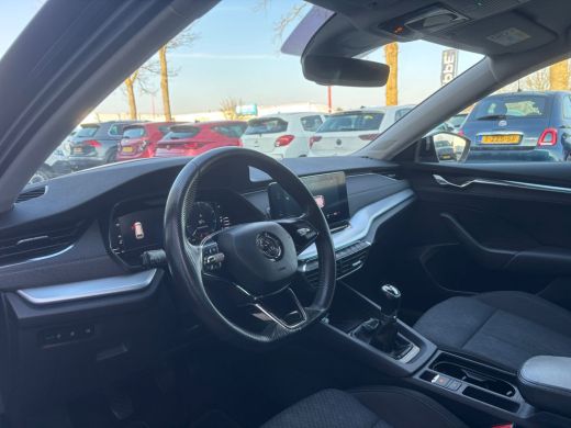 Skoda Octavia Combi 1.0 TSI Business Edition Plus | Memory Stoelen | Stuur Verwarming | Parkeer Sensoren ActivLease financial lease