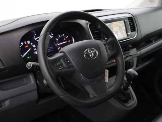 Toyota ProAce 2.0 D-4D LONG NAVIGATOR 3-ZITS + APPLE CARPLAY | CRUISE | NAVIGATIE | PDC ActivLease financial lease