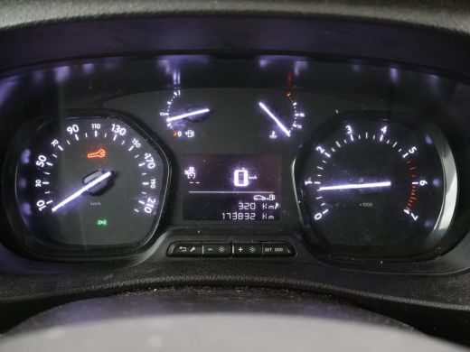 Toyota ProAce 2.0 D-4D LONG NAVIGATOR 3-ZITS + APPLE CARPLAY | CRUISE | NAVIGATIE | PDC ActivLease financial lease