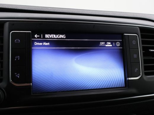 Toyota ProAce 2.0 D-4D LONG NAVIGATOR 3-ZITS + APPLE CARPLAY | CRUISE | NAVIGATIE | PDC ActivLease financial lease