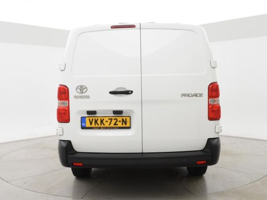 Toyota ProAce 2.0 D-4D LONG NAVIGATOR 3-ZITS + APPLE CARPLAY | CRUISE | NAVIGATIE | PDC ActivLease financial lease