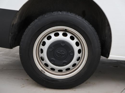 Toyota ProAce 2.0 D-4D LONG NAVIGATOR 3-ZITS + APPLE CARPLAY | CRUISE | NAVIGATIE | PDC ActivLease financial lease