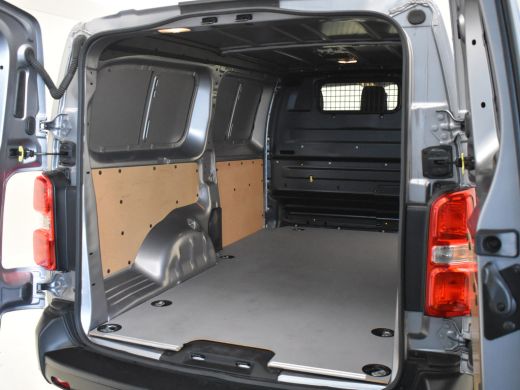 Toyota ProAce L3H1 Long Worker 2.0 D4D (EUR6) 144PK Camera | APP connect | Navigatie | Stoelverw. | Cruise | Si... ActivLease financial lease