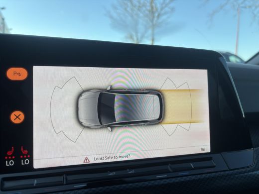 Volkswagen Golf 1.0 TSI Life Business | Sfeerverlichting |Suurverwarming | Adaptive Cruise | Stoelverwarming ActivLease financial lease