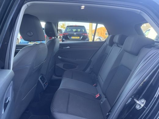 Volkswagen Golf 1.0 TSI Life Business | Sfeerverlichting |Suurverwarming | Adaptive Cruise | Stoelverwarming ActivLease financial lease