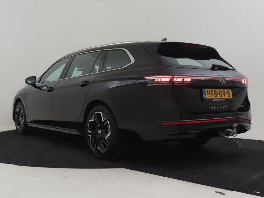 Volkswagen Passat Variant 1.5 eHybrid R-Line Business 204Pk DSG/AUTO | Head up Display | Trekhaak Elecktrisch | Mas... ActivLease financial lease