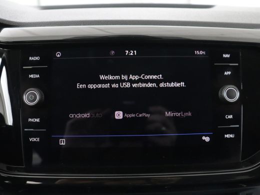 Volkswagen T-Cross 1.0 TSI Life | Carplay | Navigatie | Adaptive cruise | Dodehoek detectie | Airco | Bluetooth | Ge... ActivLease financial lease