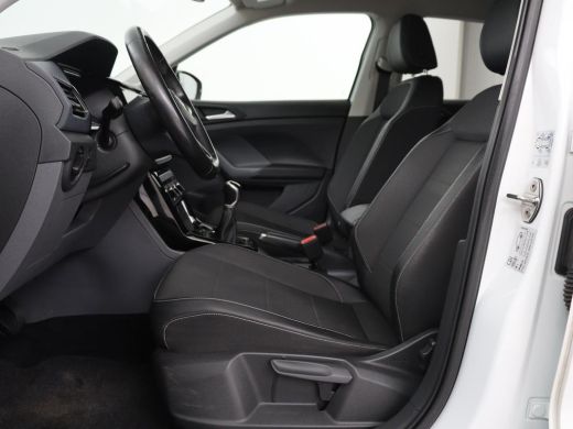 Volkswagen T-Cross 1.0 TSI Life | Carplay | Navigatie | Adaptive cruise | Dodehoek detectie | Airco | Bluetooth | Ge... ActivLease financial lease
