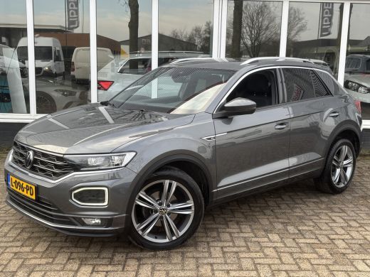 Volkswagen T-Roc 1.5 TSI Sport 2x R-Line | Parkeer Camera | Adaptieve Cruise | Navi ActivLease financial lease