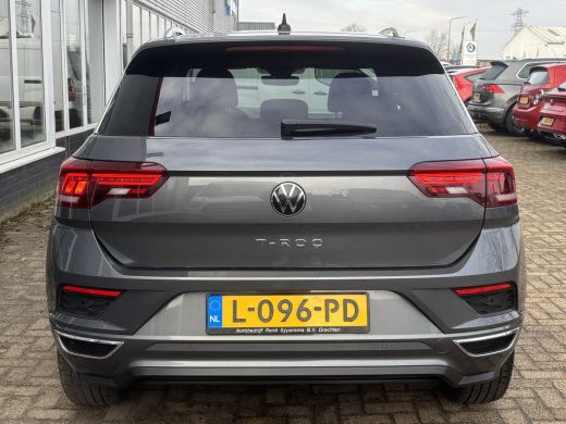 Volkswagen T-Roc 1.5 TSI Sport 2x R-Line | Parkeer Camera | Adaptieve Cruise | Navi ActivLease financial lease