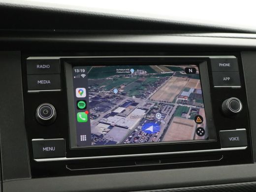 Volkswagen Transporter T6.1 2.0 TDI DUBBEL CABINE L2H1 + COMFORTSTOELEN | TREKHAAK | APPLE CARPLAY | CRUISE CONTROL ActivLease financial lease