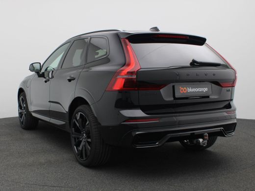 Volvo  XC60 2.0 T6 Plug-in hybrid AWD Plus Black Edition Pano-Schuifdak, Trekhaak, 21" LM Velgen, 360gr. Came... ActivLease financial lease