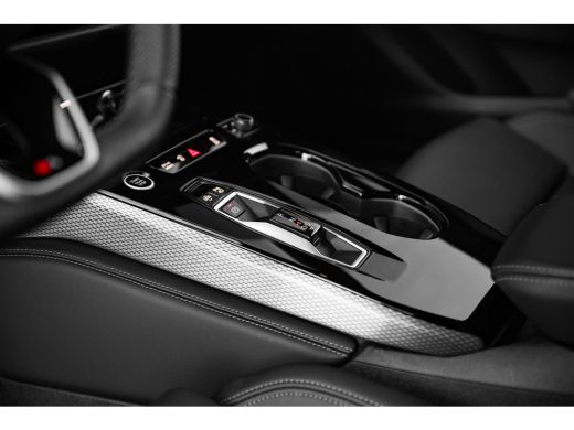 Audi A5 Avant 2.0 e-hybrid quattro S edition | Leder | 360 camera | Passenger Display | Stoelverwarming | ActivLease financial lease