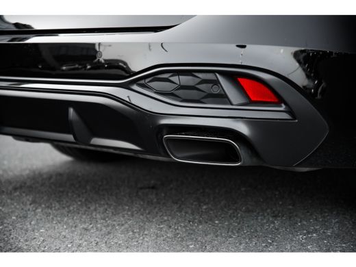 Audi A5 Avant 2.0 e-hybrid quattro S edition | Leder | 360 camera | Passenger Display | Stoelverwarming | ActivLease financial lease