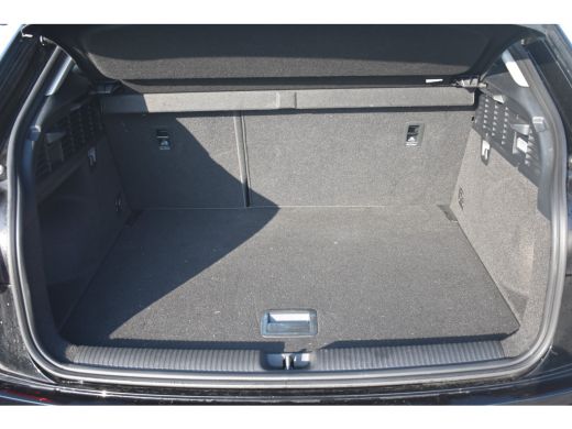 Audi Q2 30 TFSI 110PK Advanced edition | NAVIGATIE | CRUISE CONTROL | APP. CONNECT | LED | DAB+ ActivLease financial lease