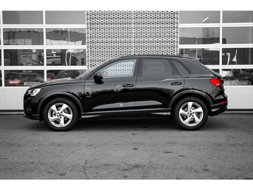Audi Q3 35 TFSI Pro Line Trekhaak | Stoelverwarming | Parkeersensoren voor + achter | ActivLease financial lease